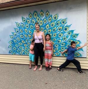 Meet your Posher, Desiree